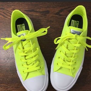 ⬇️REDUCED❗️⭐️HP⭐️Converse Chuck Taylor All Star II